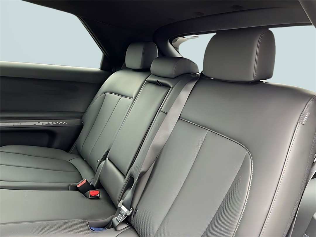 2026 Hyundai Ioniq 5 XRT - Image 32