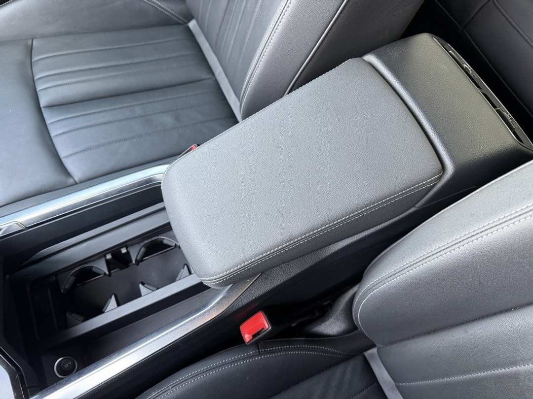 2022 Audi E-Tron sportback S line Premium - Image 26