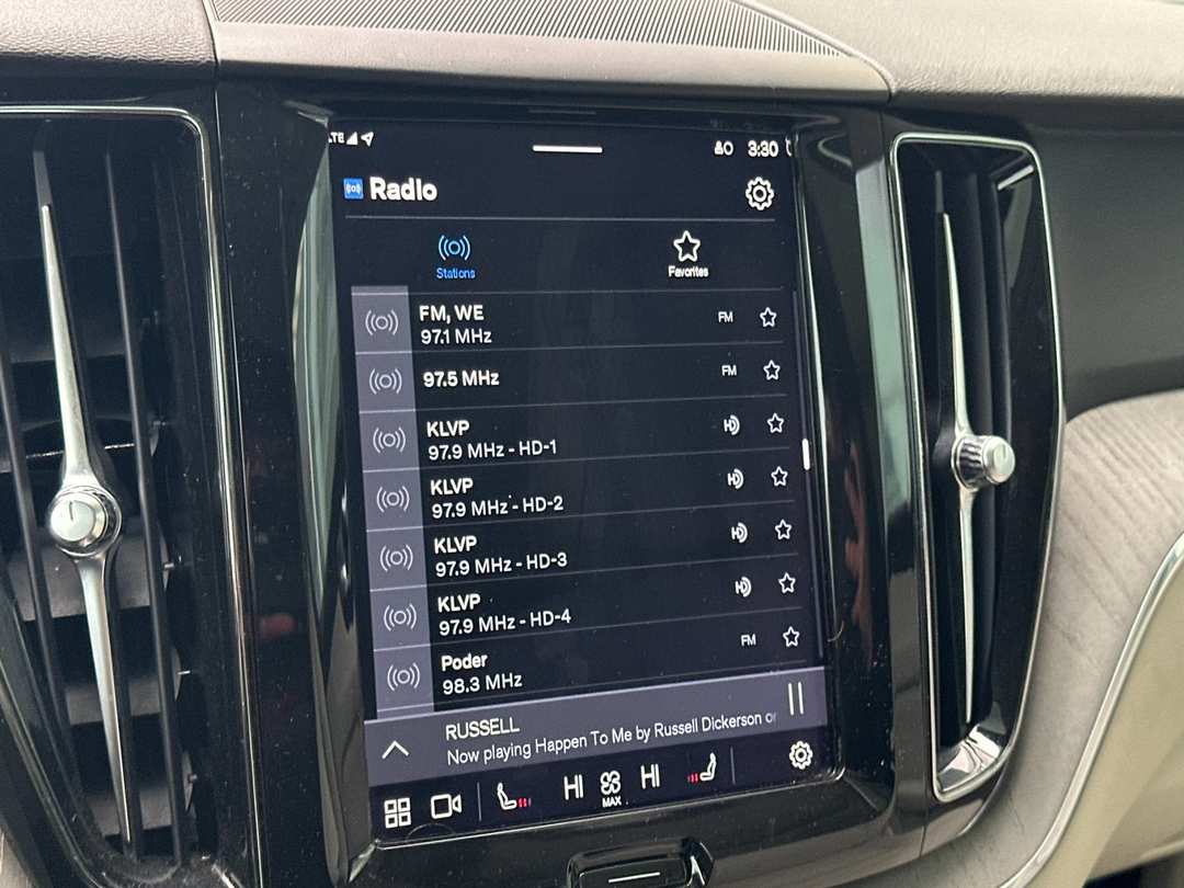 2023 Volvo Xc60 B5 Plus Bright Theme - Image 17