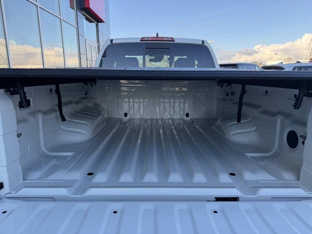 2026 Nissan Frontier S - Image 10