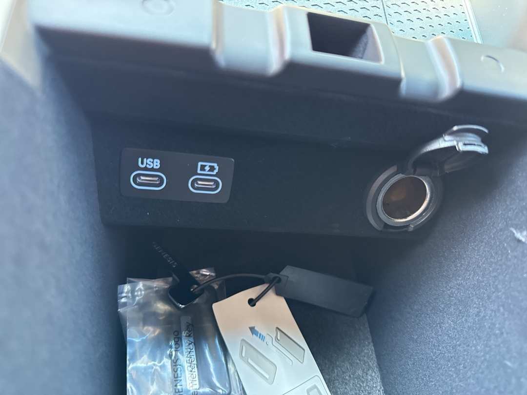 2026 Genesis Gv70 2.5T Sport Prestige - Image 29