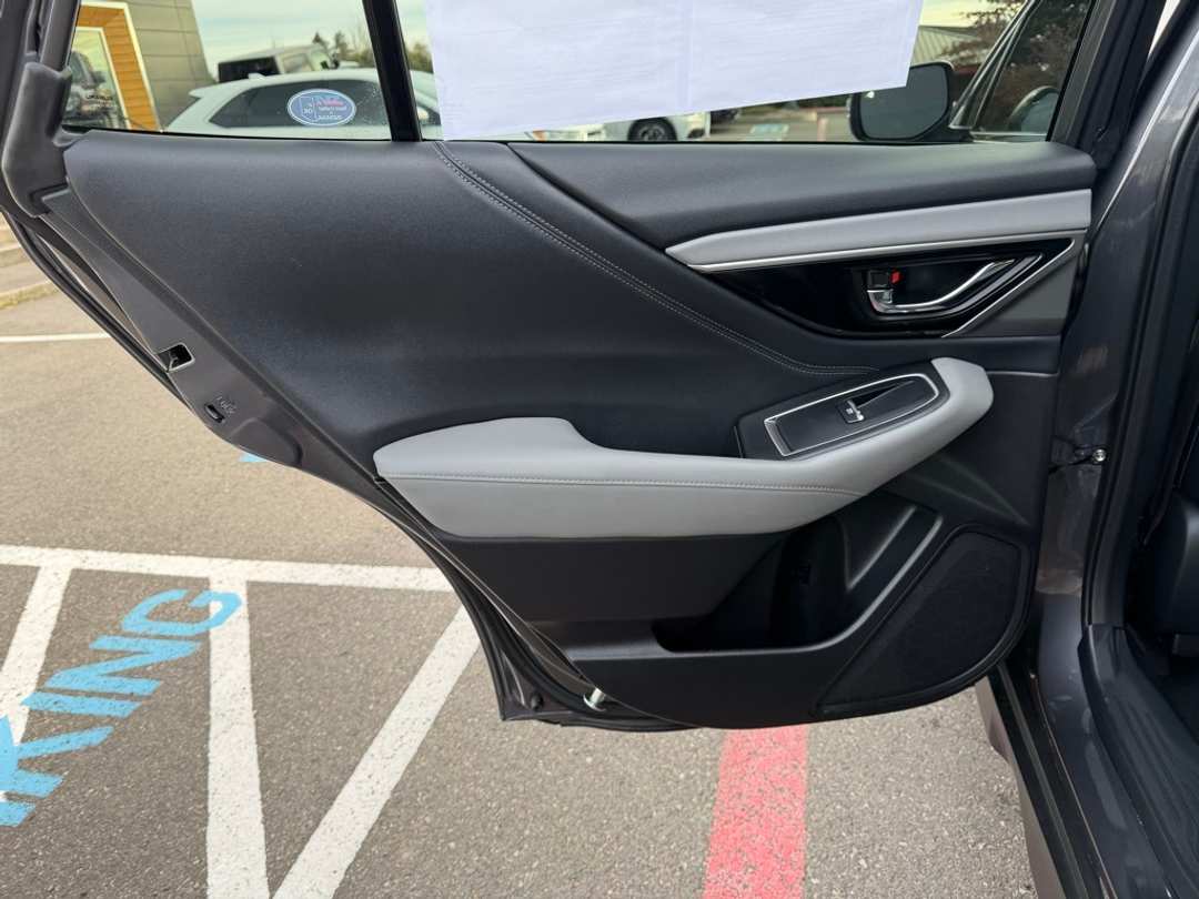 2022 Subaru Outback Limited - Image 29