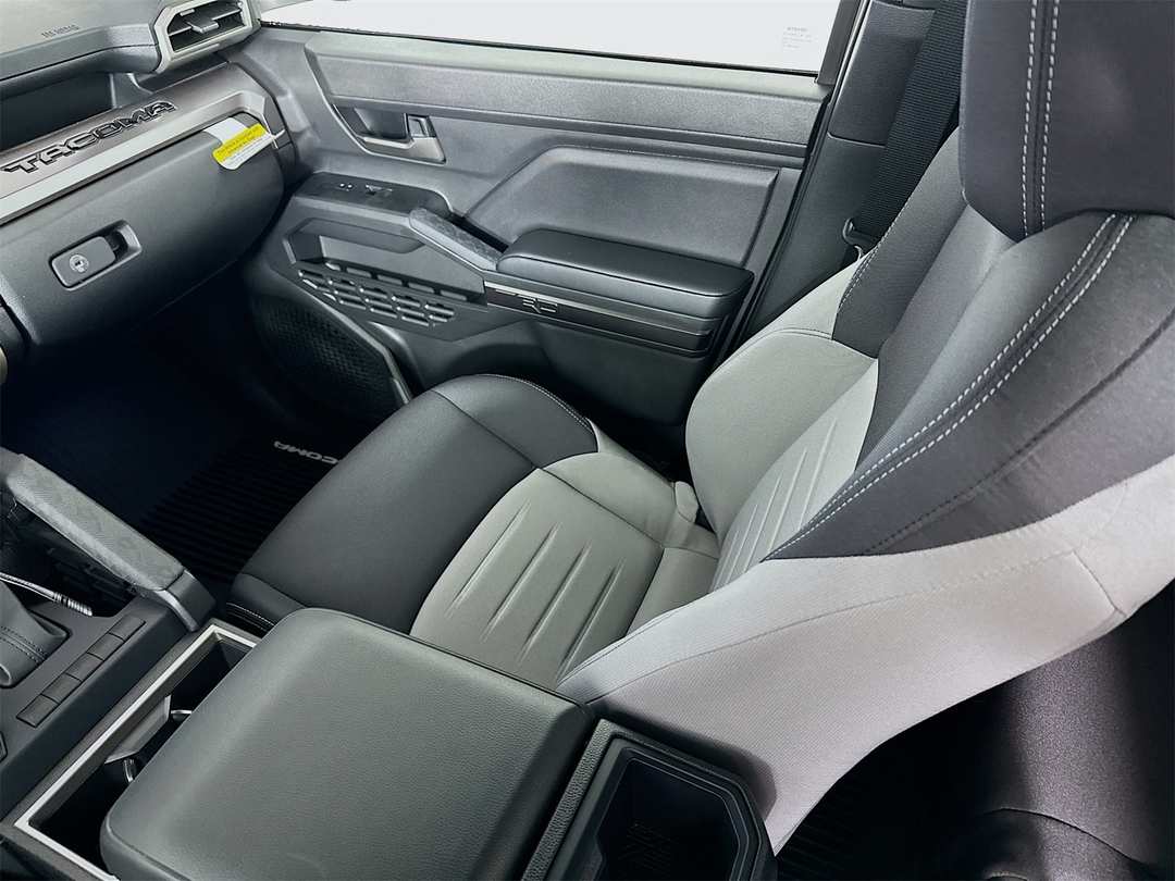 2026 Toyota Tacoma TRD Sport - Image 22