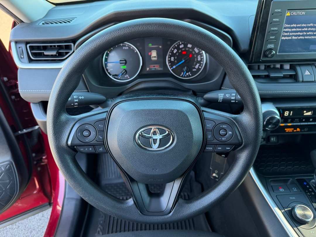 2019 Toyota Rav4 LE - Image 19