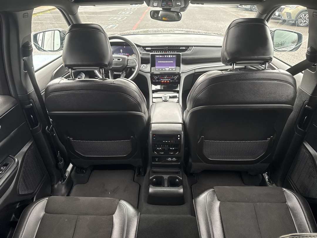 2024 Jeep Grand Cherokee L Altitude X - Image 24