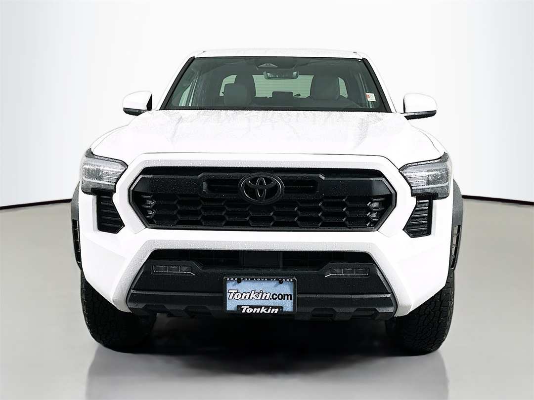 2025 Toyota Tacoma TRD OffRoad - Image 2