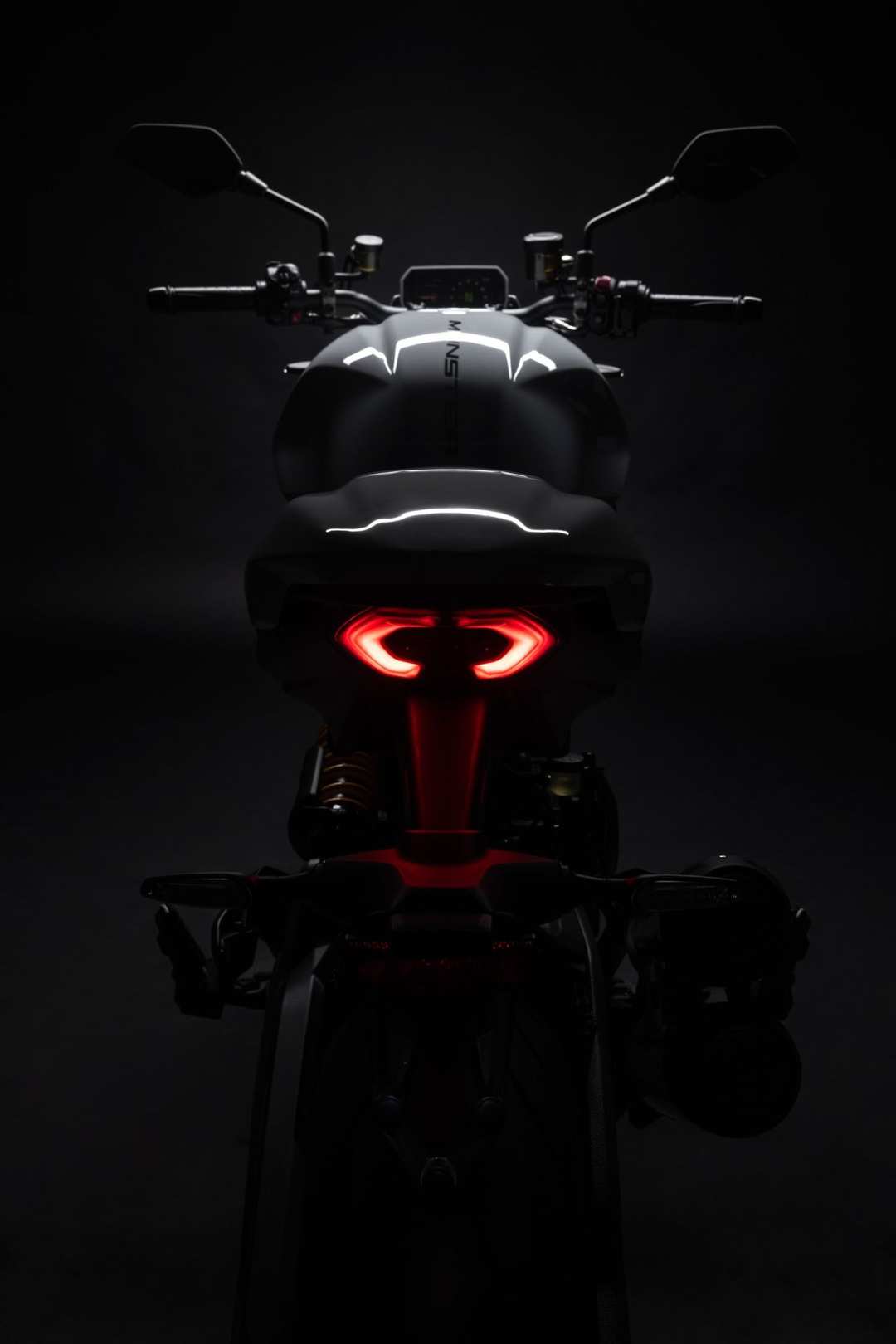 2026 Ducati Monster - Image 17