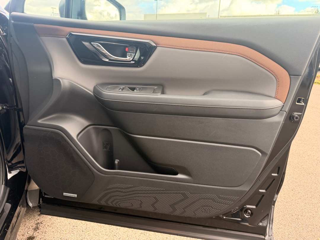 2026 Subaru Forester Sport - Image 28