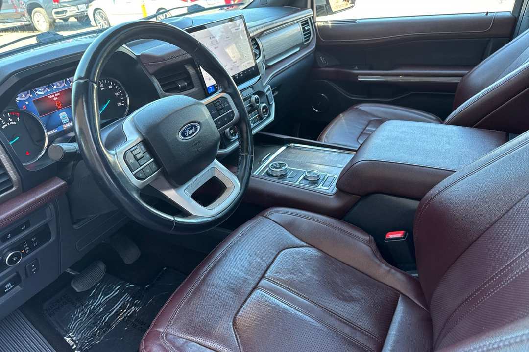2022 Ford Expedition Max Limited - Image 11