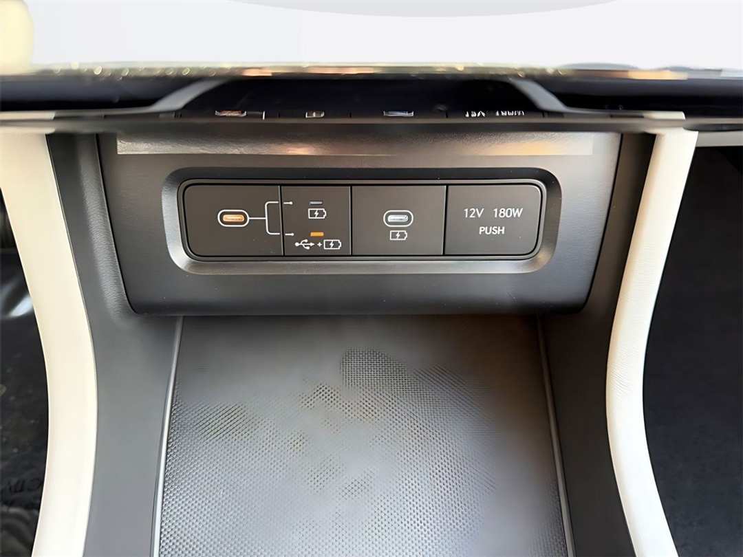 2026 Hyundai Tucson SEL - Image 23