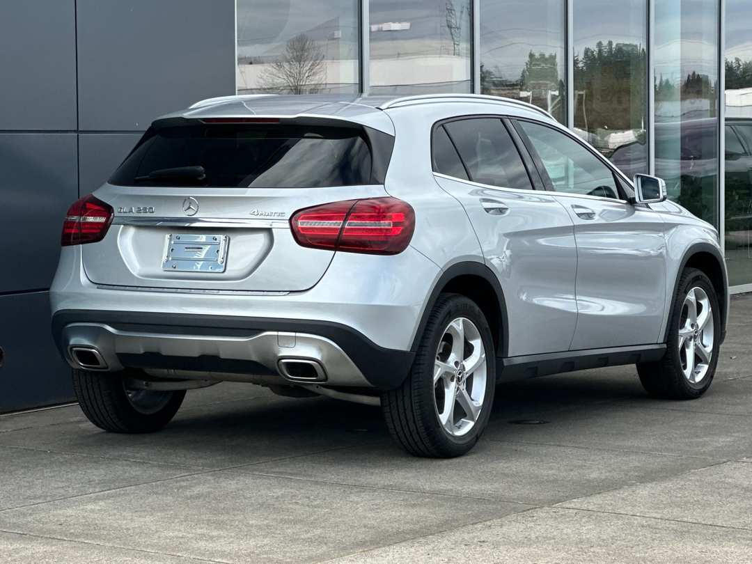 2020 Mercedes-Benz GLA GLA 250 - Image 3