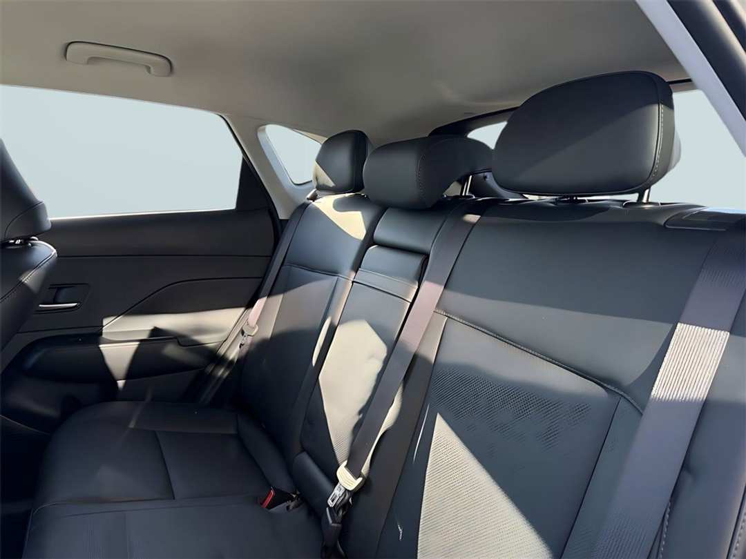 2026 Hyundai Kona SEL Premium - Image 31