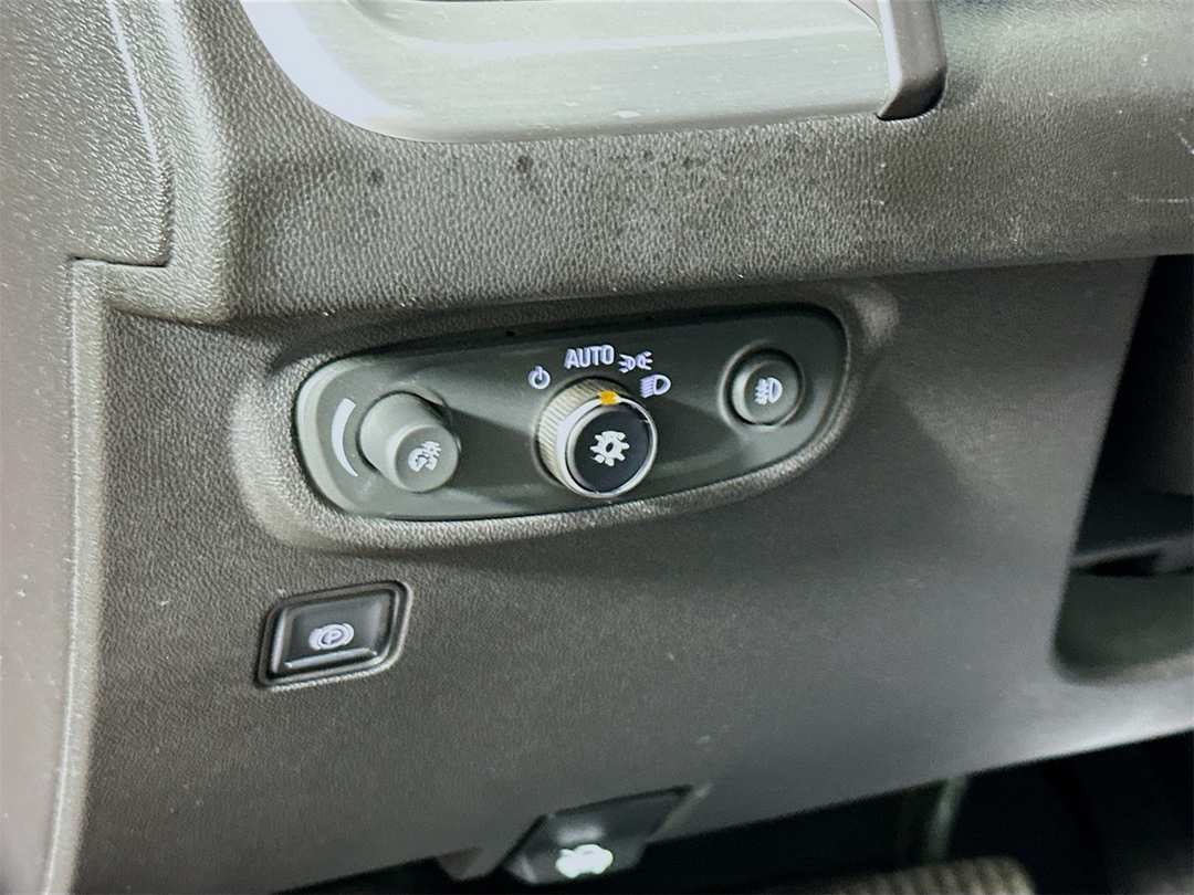 2019 GMC Terrain SLT - Image 10