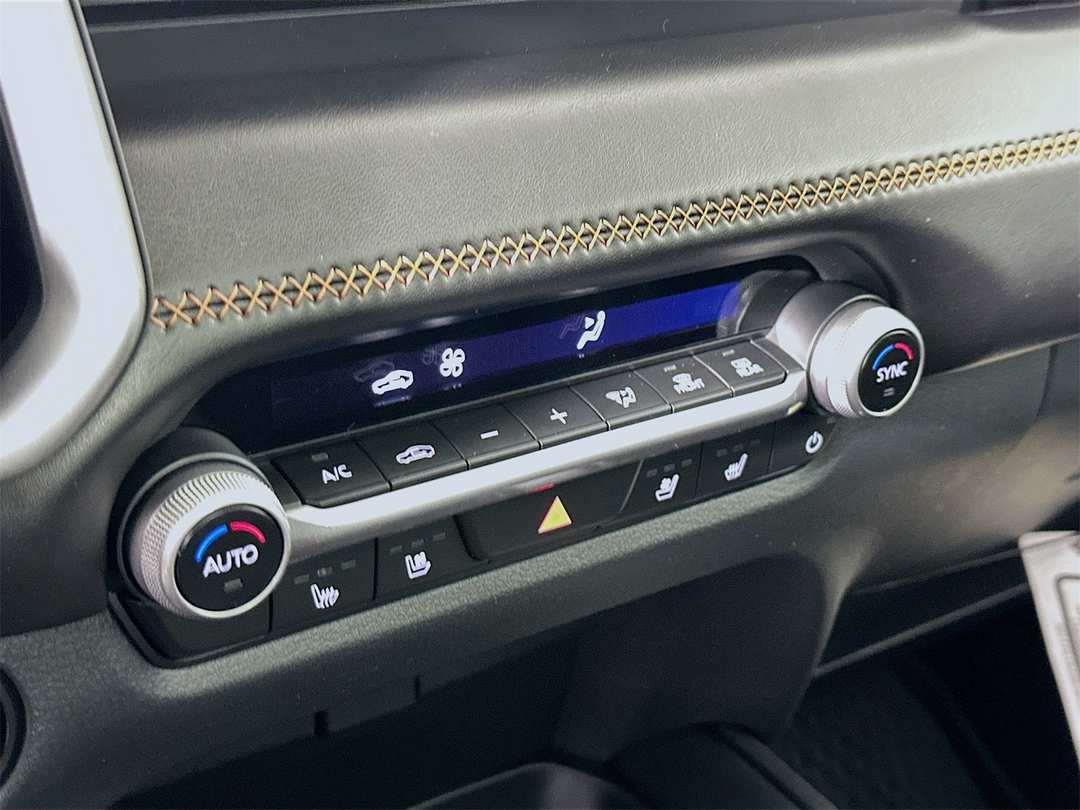 2026 MAZDA Cx-50 Premium - Image 16