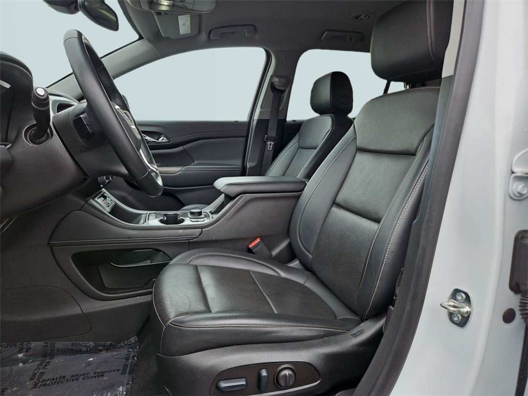 2023 GMC Acadia SLT - Image 20