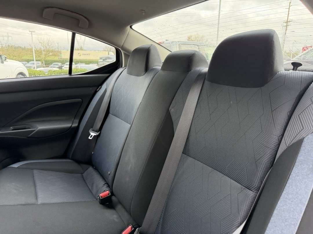 2025 Nissan Versa 1.6 SV - Image 30