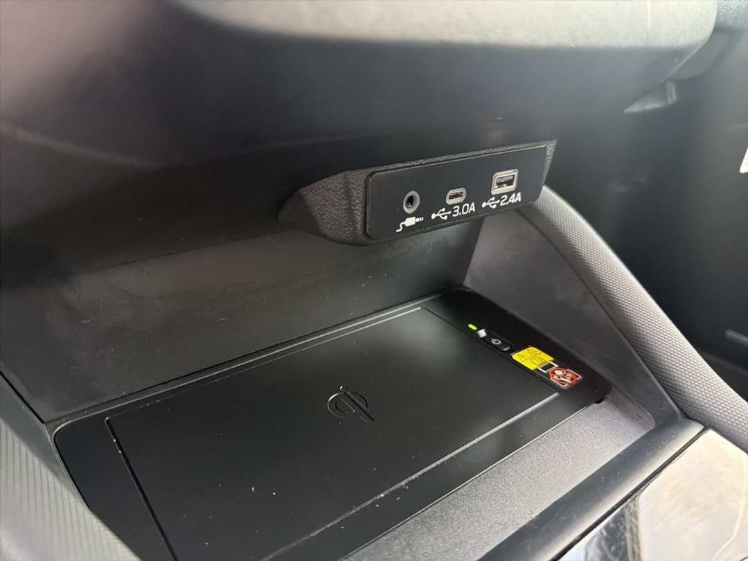 2025 Subaru Forester Limited - Image 36