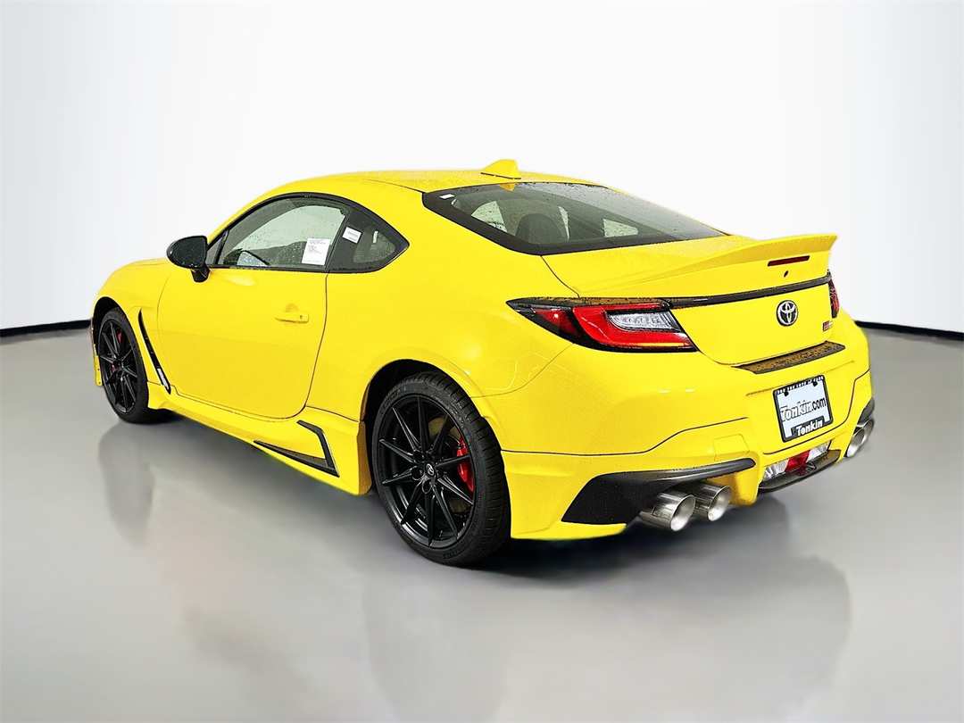 2026 Toyota Gr86 Yuzu Edition - Image 5