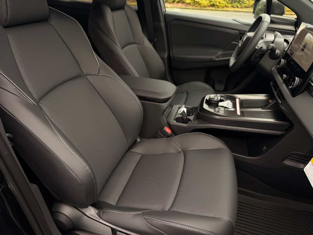 2026 Subaru Solterra Premium - Image 28