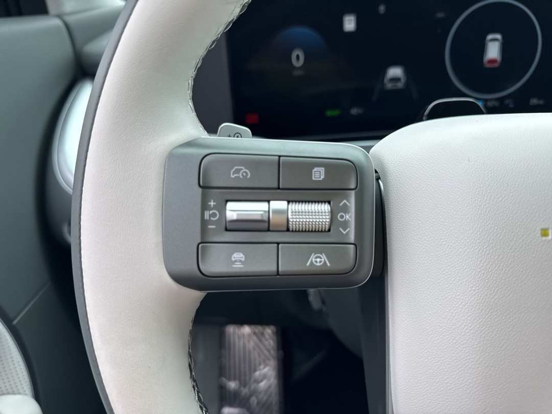 2026 Hyundai Ioniq 9 Performance Calligraphy - Image 37