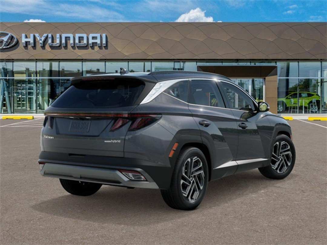 2026 Hyundai Tucson Limited - Image 4