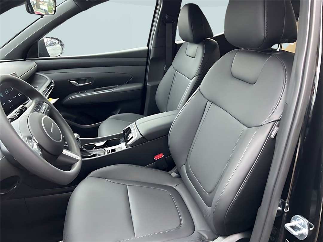 2026 Hyundai Santa Cruz SEL - Image 9