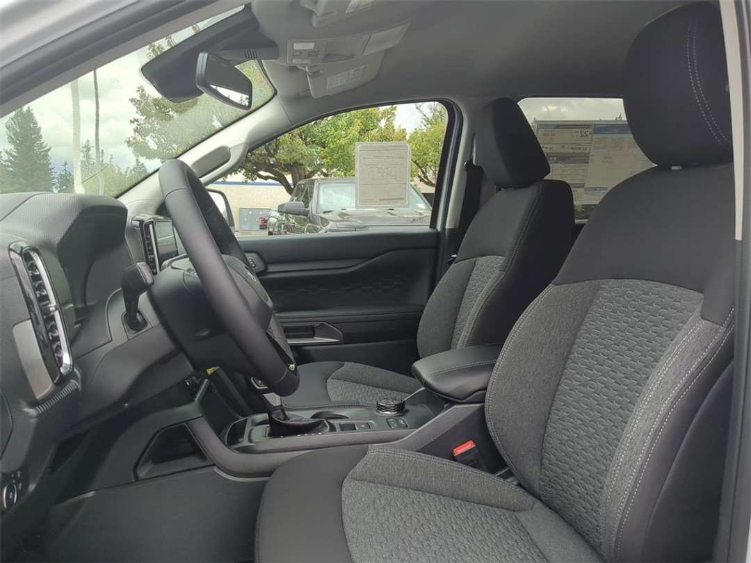 2024 Ford Ranger XLT - Image 12