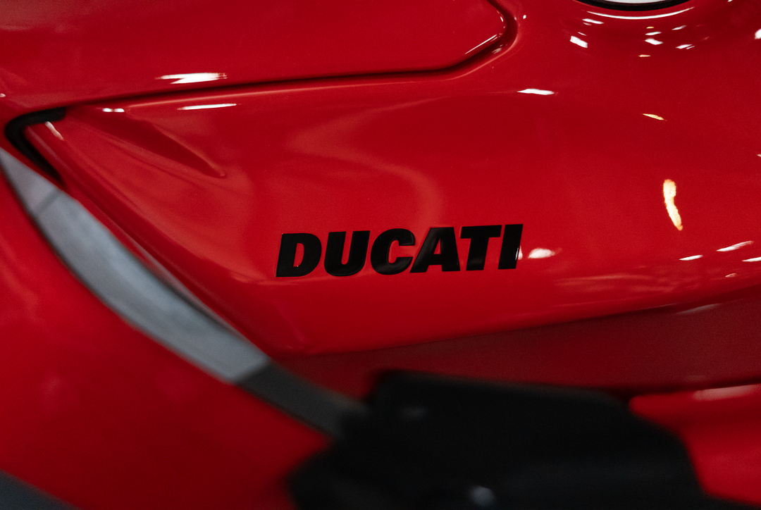 2025 Ducati Panigale V4 S - Image 12