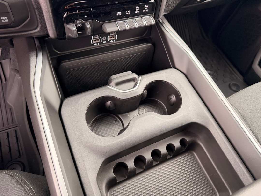 2026 Ram 3500 Big Horn - Image 22