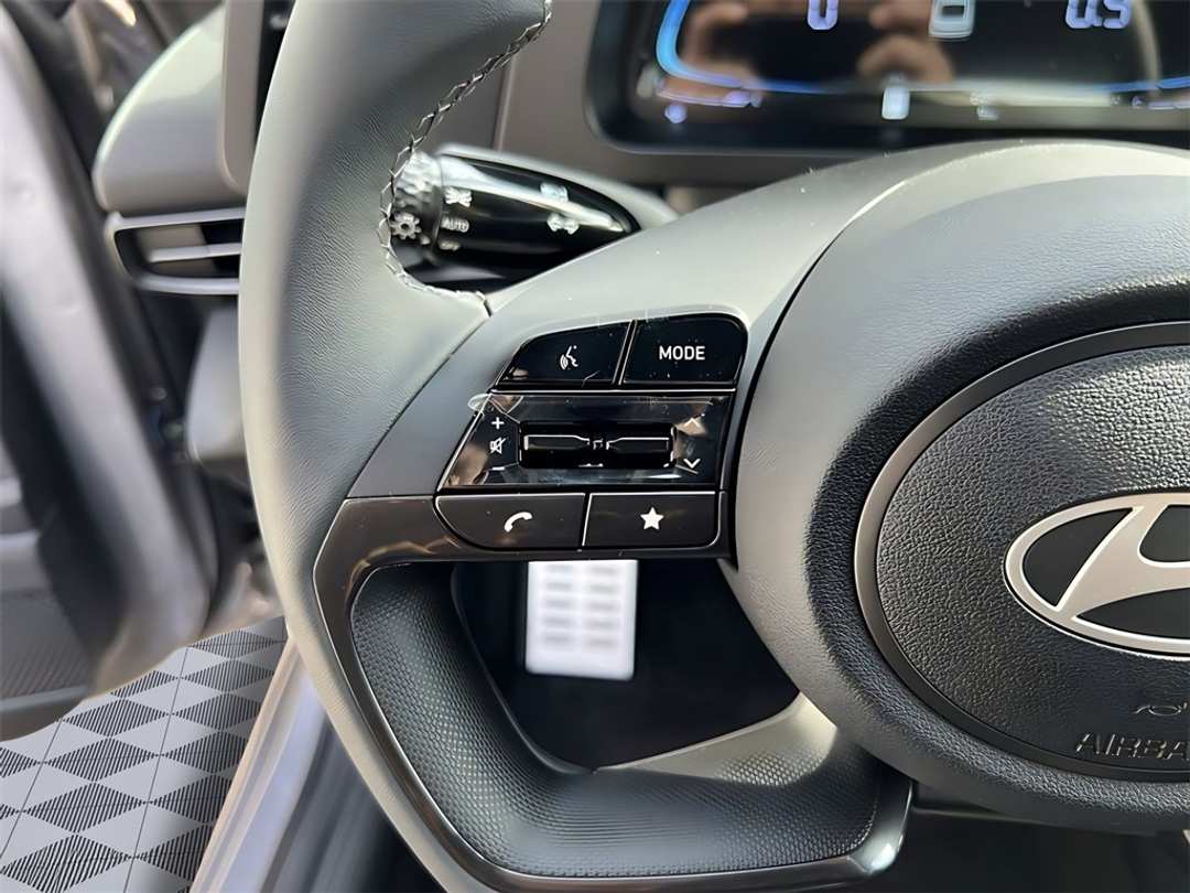 2026 Hyundai Elantra SEL Sport - Image 14