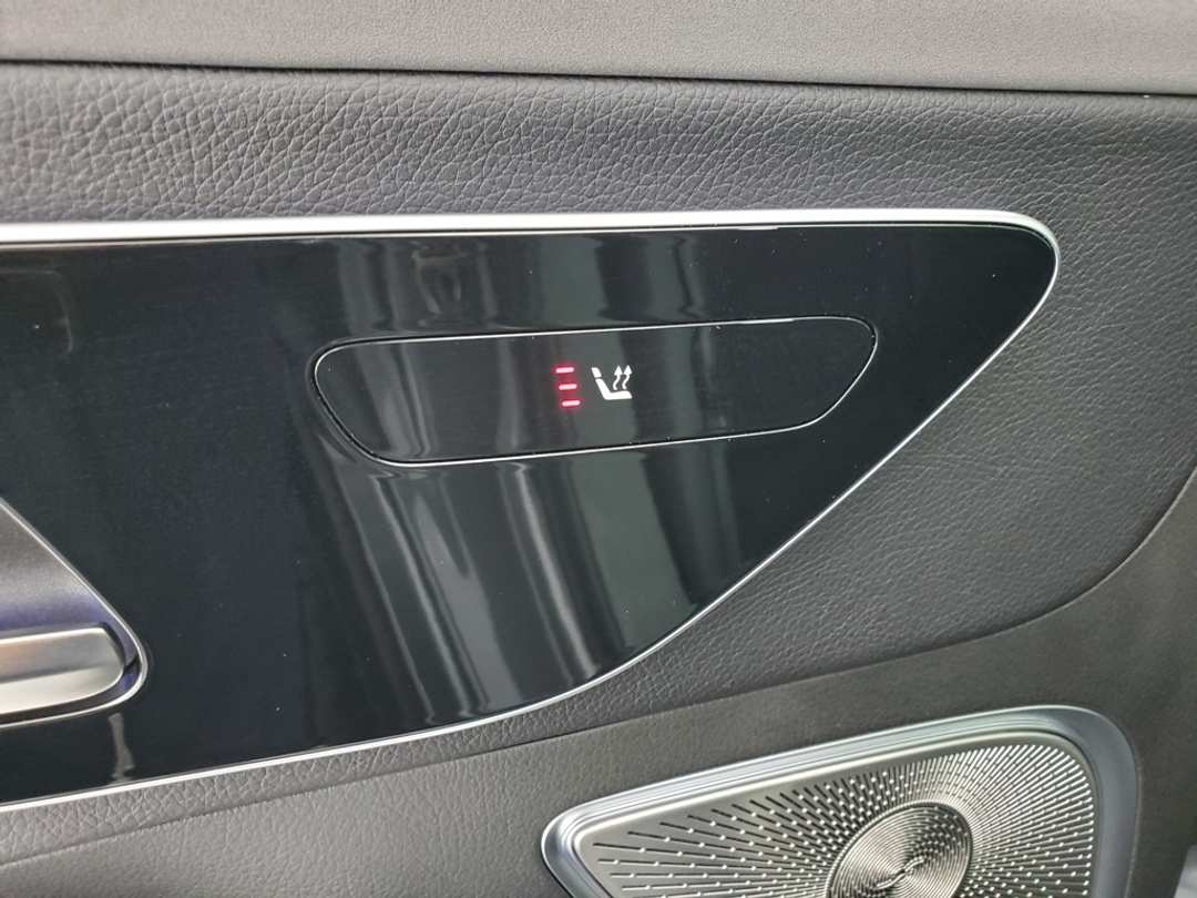 2024 Mercedes-Benz EQE 350 - Image 16