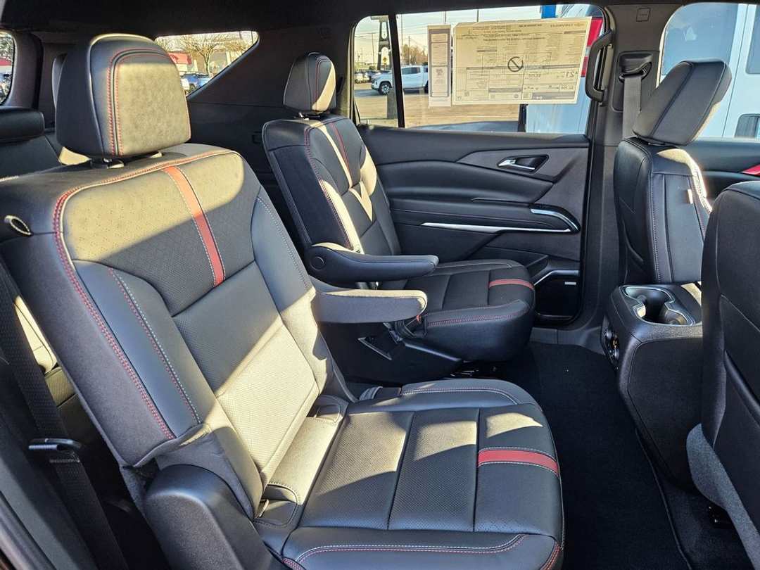 2026 Chevrolet Traverse RS - Image 36