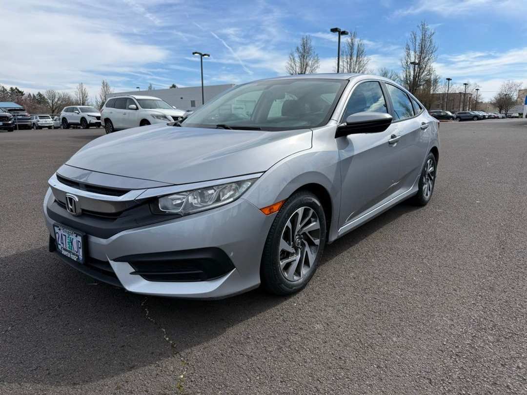2017 Honda Civic EX - Image 3