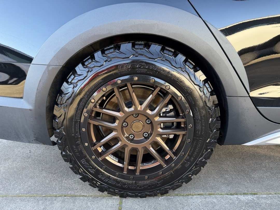 2022 Audi A4 Allroad 45 Premium Plus - Image 9