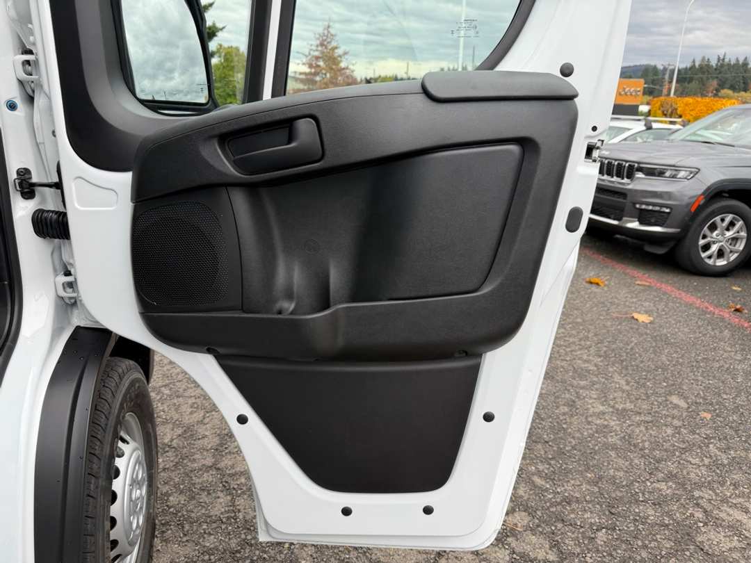 2026 Ram Promaster 1500 Low Roof - Image 30