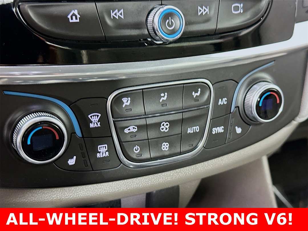 2021 Chevrolet Traverse LT - Image 20