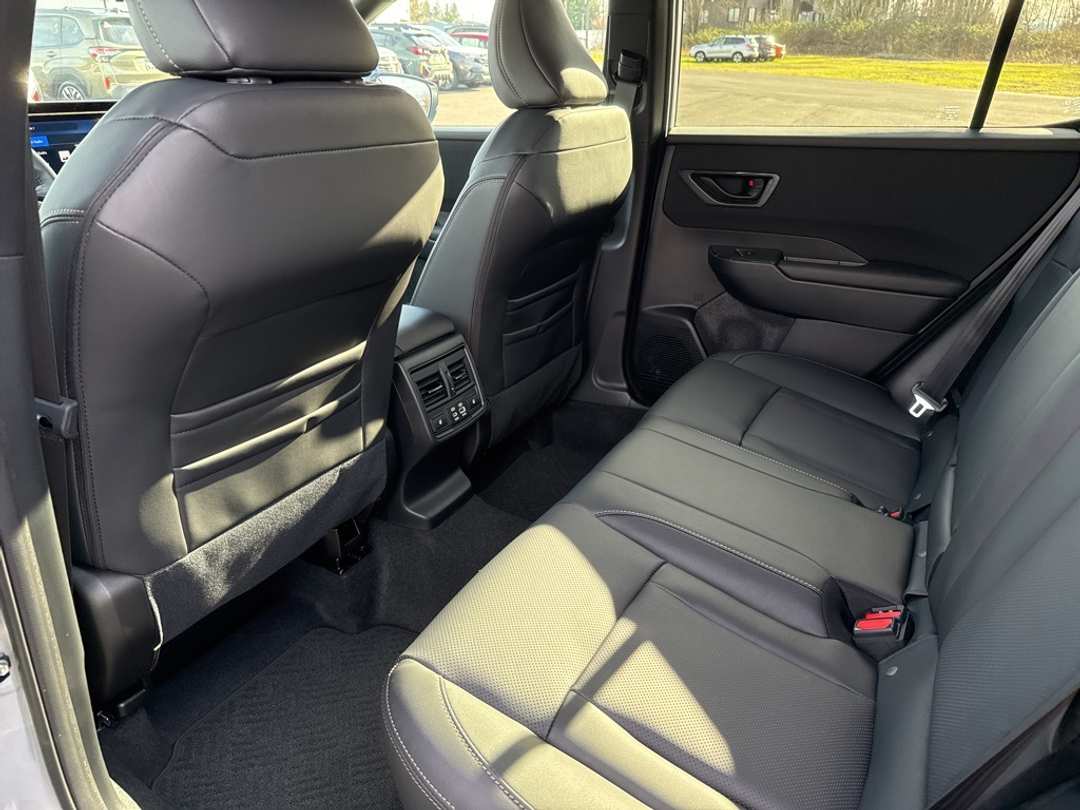 2026 Subaru Outback Limited - Image 18