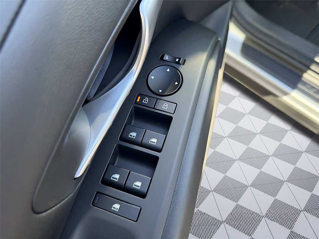 2026 Hyundai Tucson Blue - Image 12