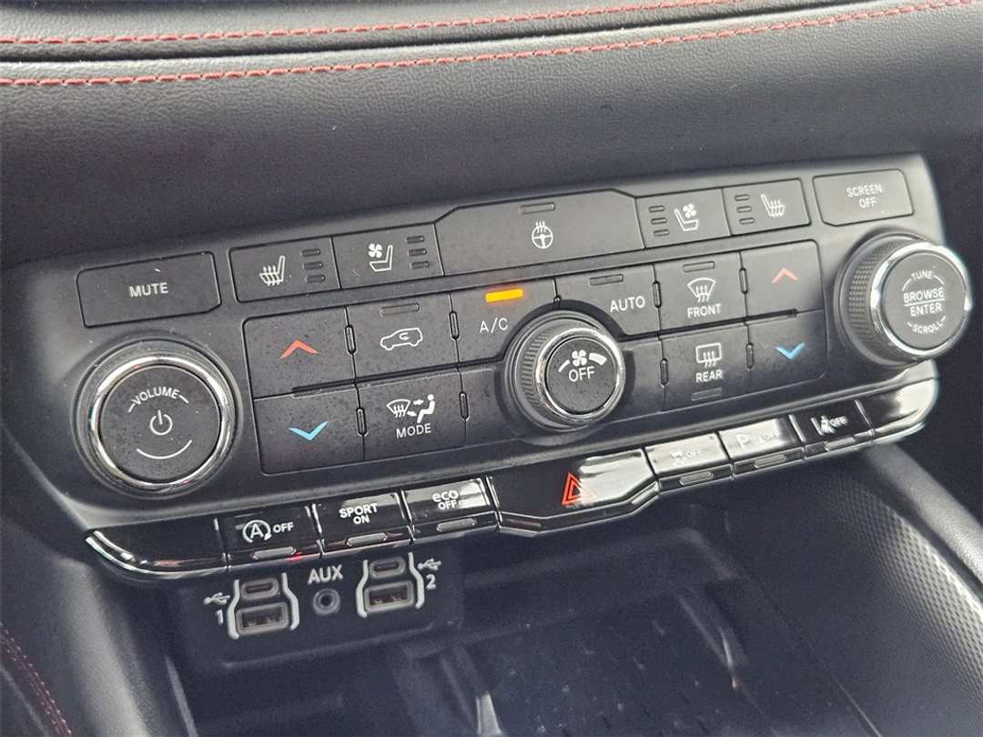 2025 Dodge Durango GT Plus - Image 23