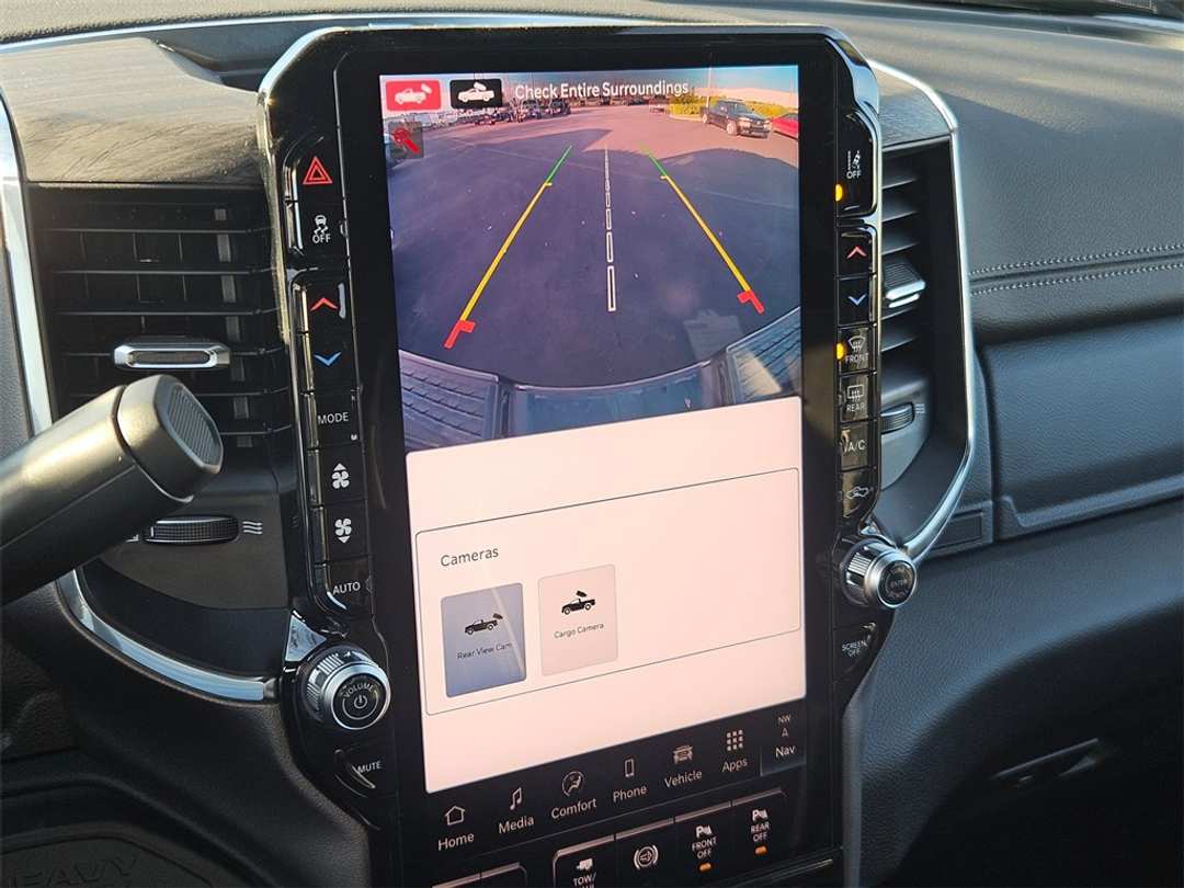 2026 Ram 2500 Laramie - Image 21