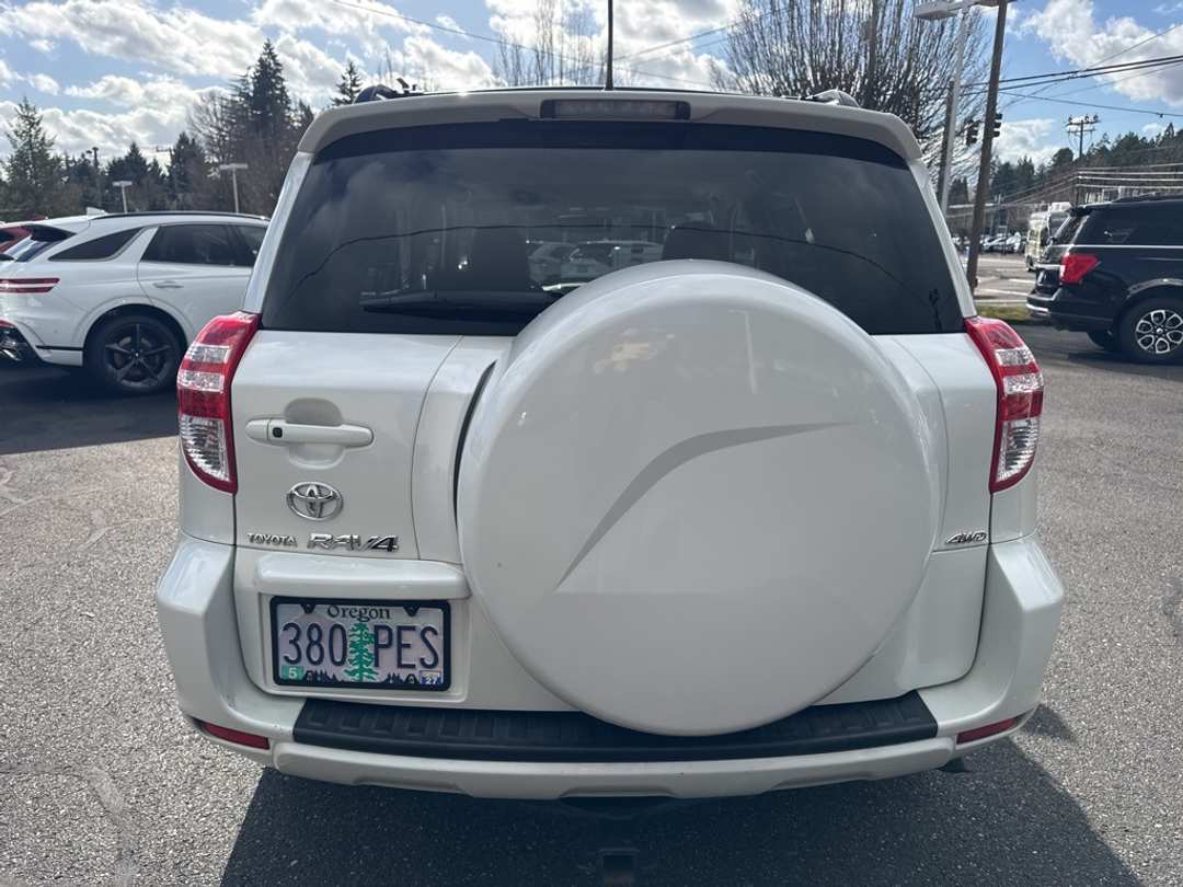 2009 Toyota Rav4 Limited - Image 6