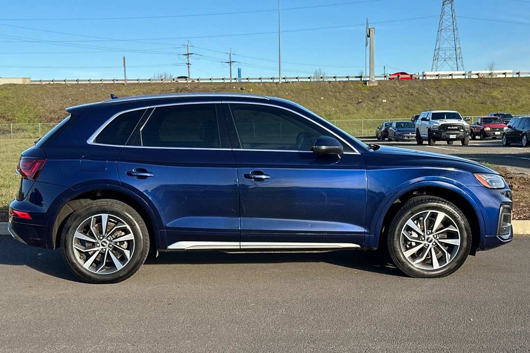 2021 Audi Q5 45 Premium Plus - Image 2