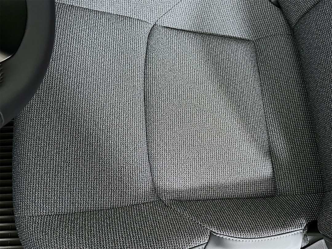 2026 Toyota Bz XLE Plus - Image 19