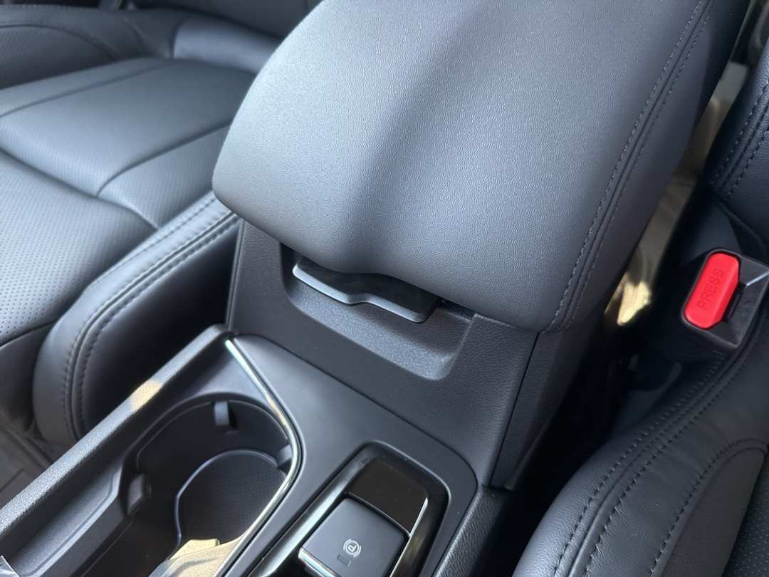 2025 Subaru Ascent Onyx Edition Touring - Image 53