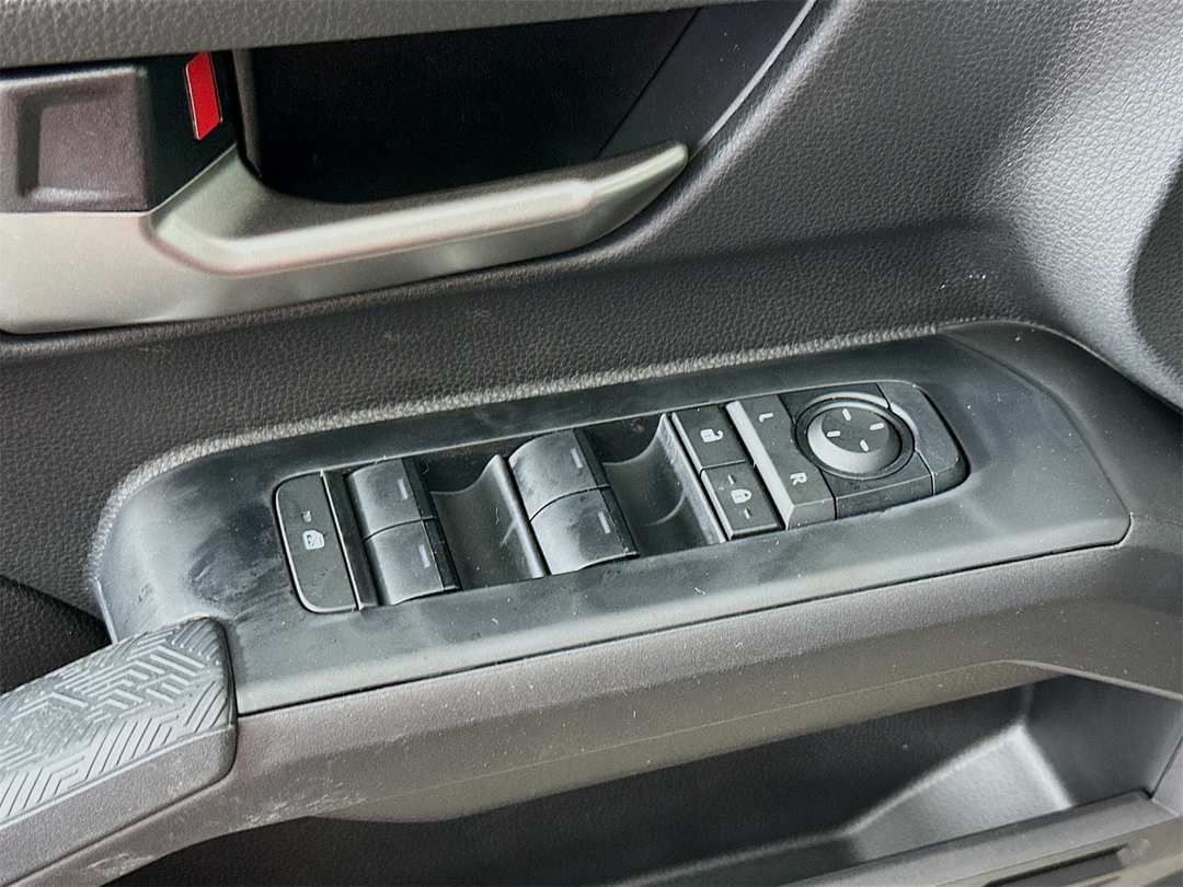 2026 Toyota Tacoma TRD Sport - Image 18