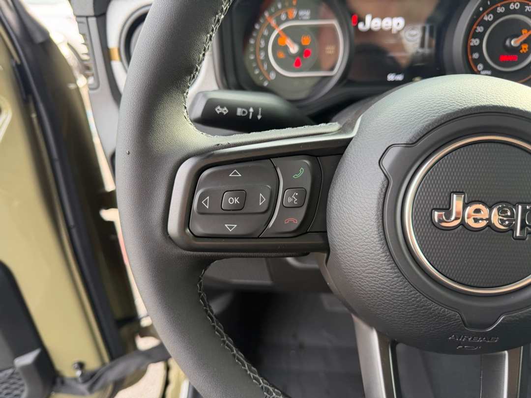 2026 Jeep Gladiator Sport S - Image 17