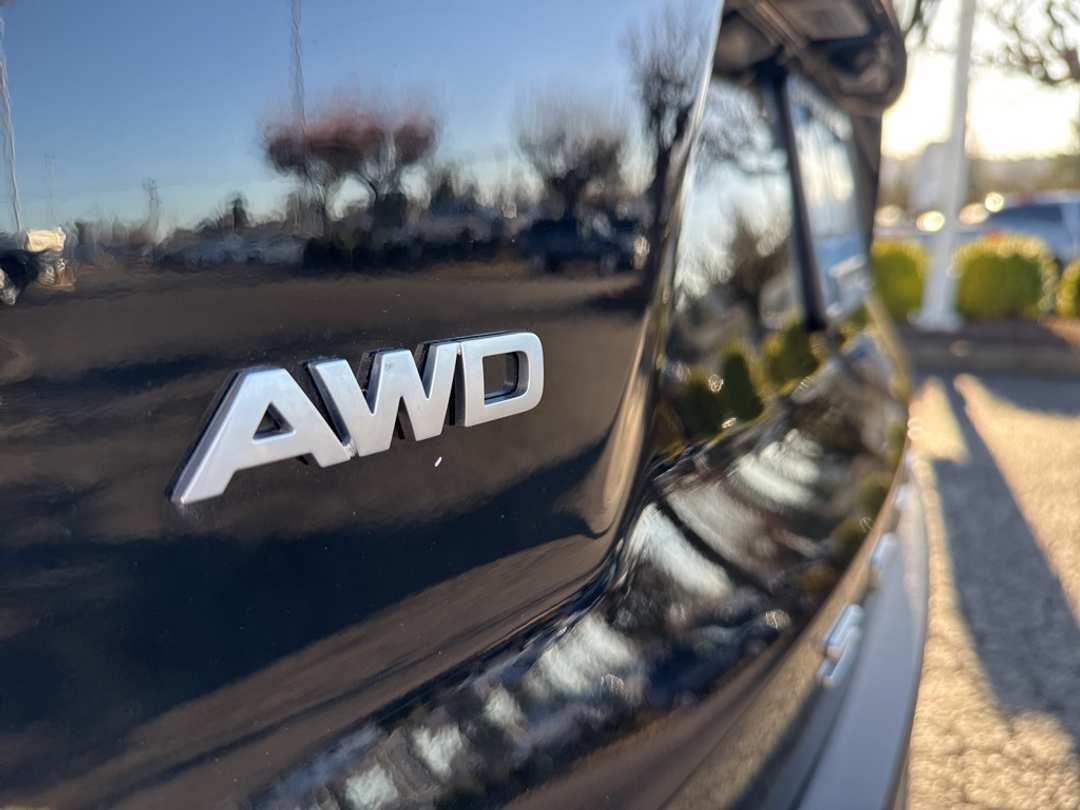 2022 Kia Sorento S - Image 10