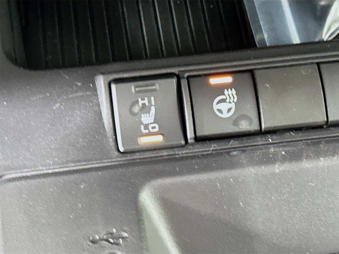 2026 Toyota Corolla Cross LE - Image 20