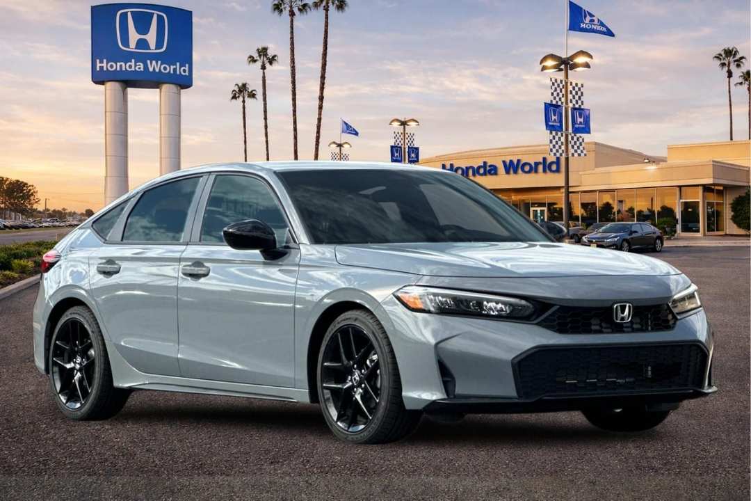 2026 Honda Civic Sport - Image 2