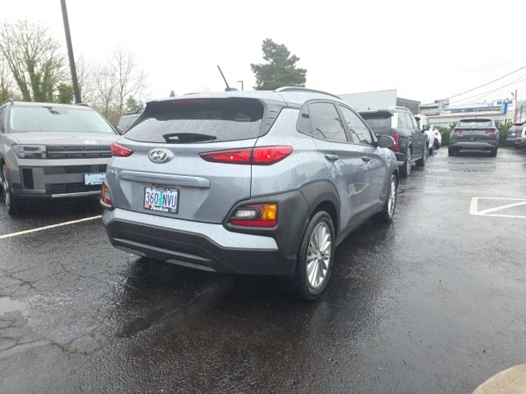 2021 Hyundai Kona SEL - Image 5